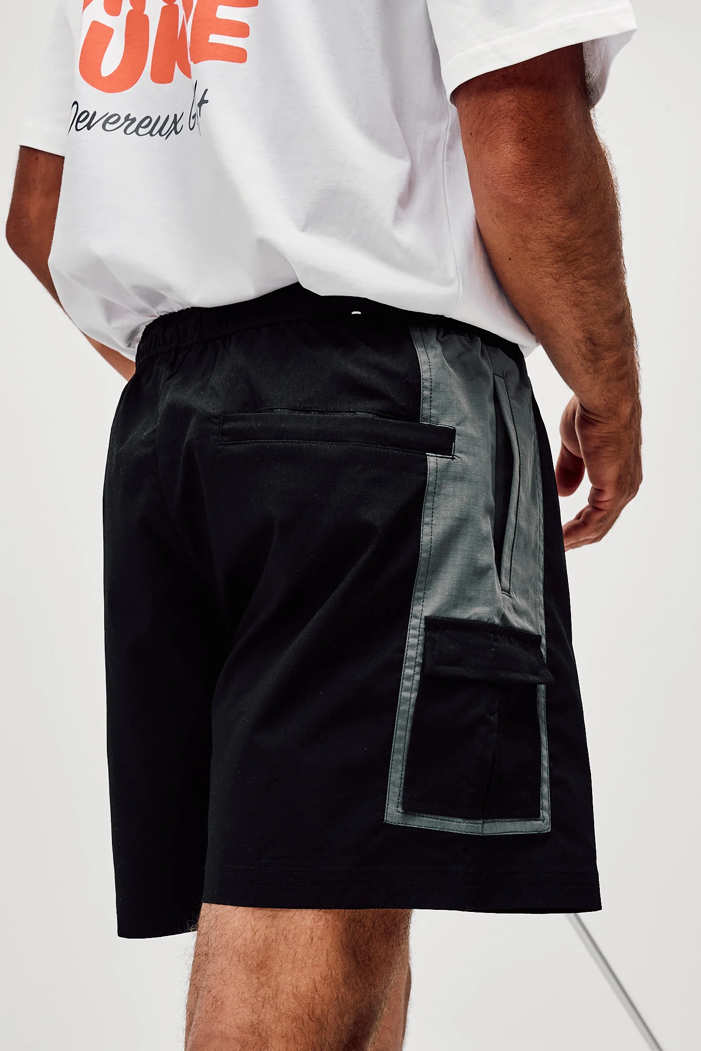 Cargo Short - Black - Image 3