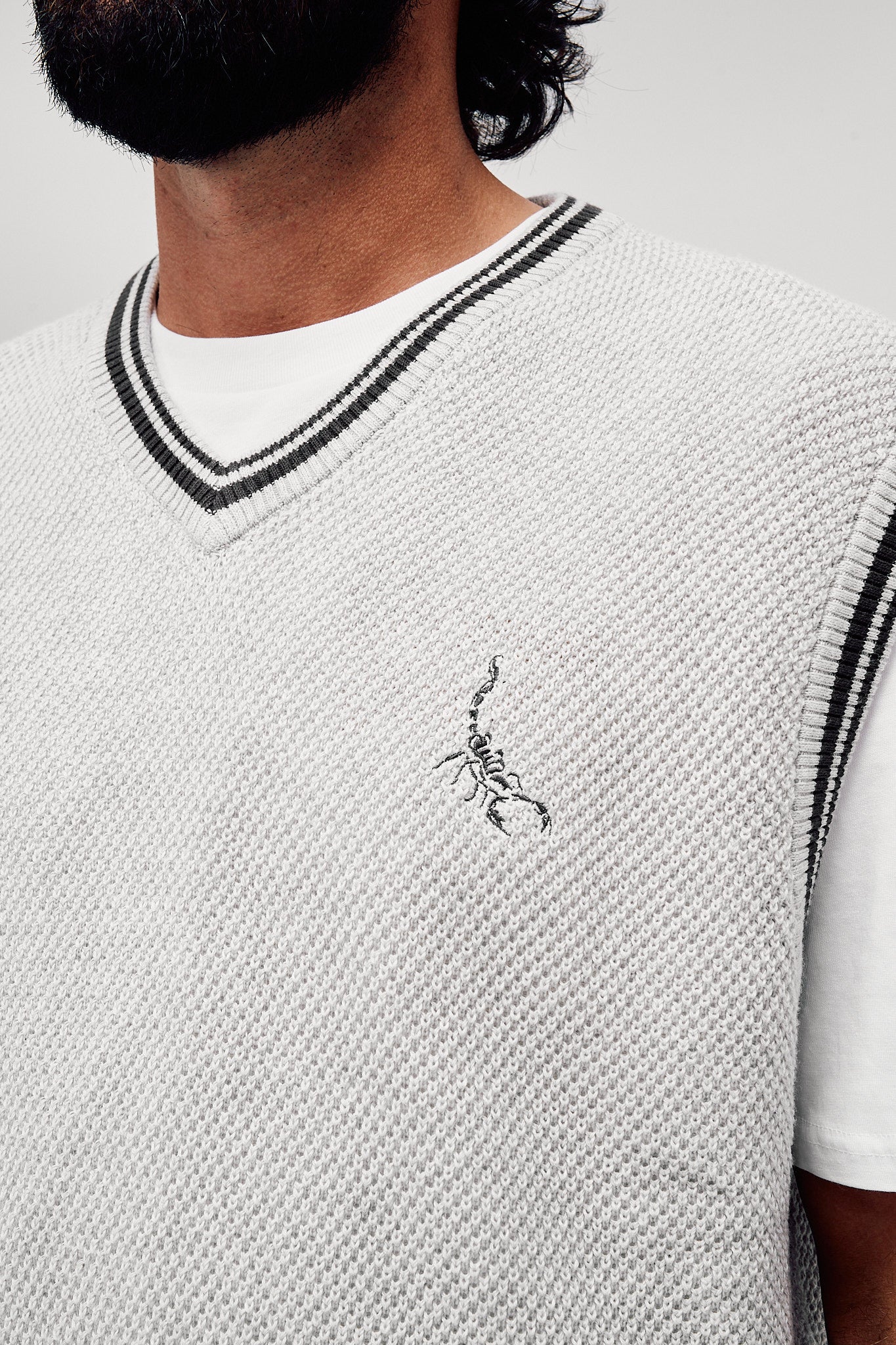 Devereux Scorpion Vest - Mineral - Image 5