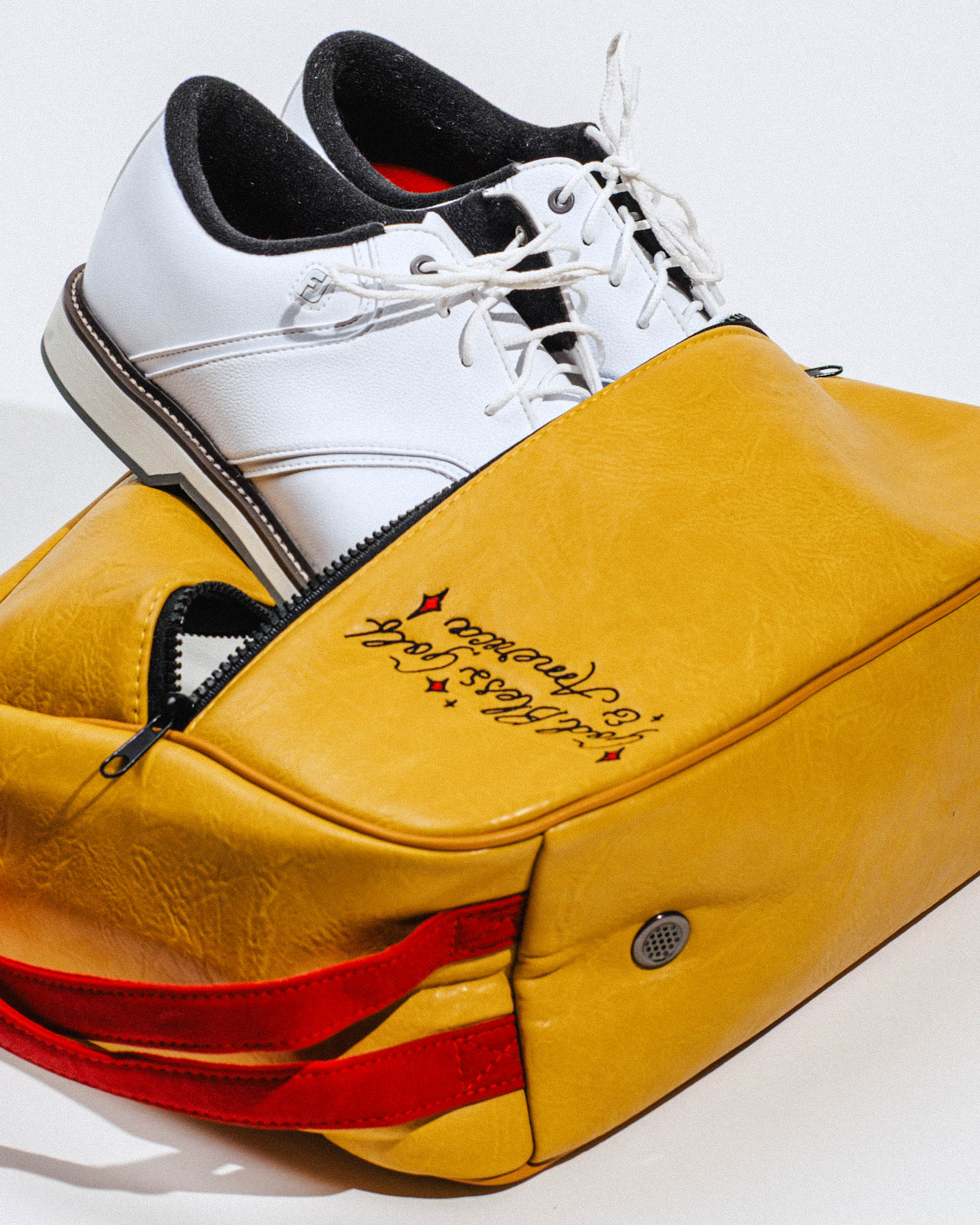 Never Lay Up Shoe Bag - Yellow - Image 4