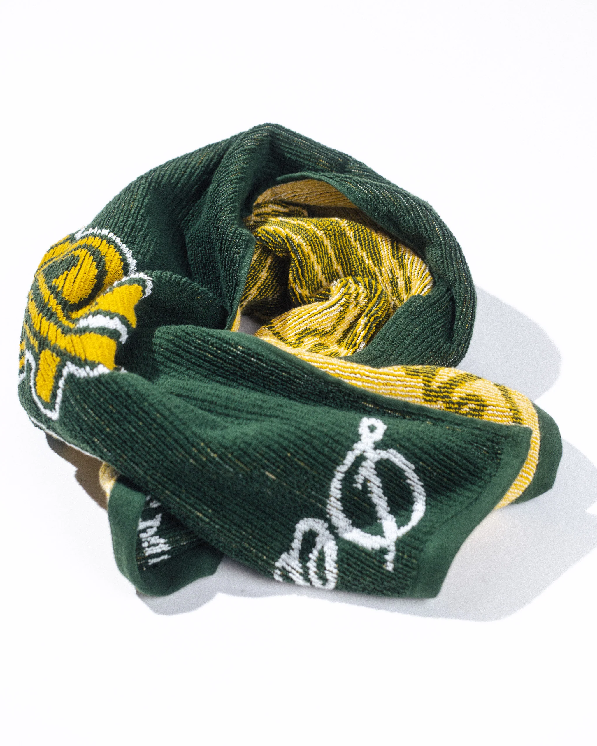 Smokin' Zaleas Knitted Golf Towel - White / Green - Image 5